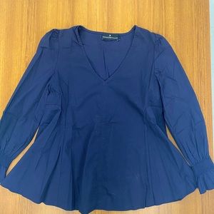Tuckernuck Pomander Place Navy Poplin Ruffle Sleeve Swing Top